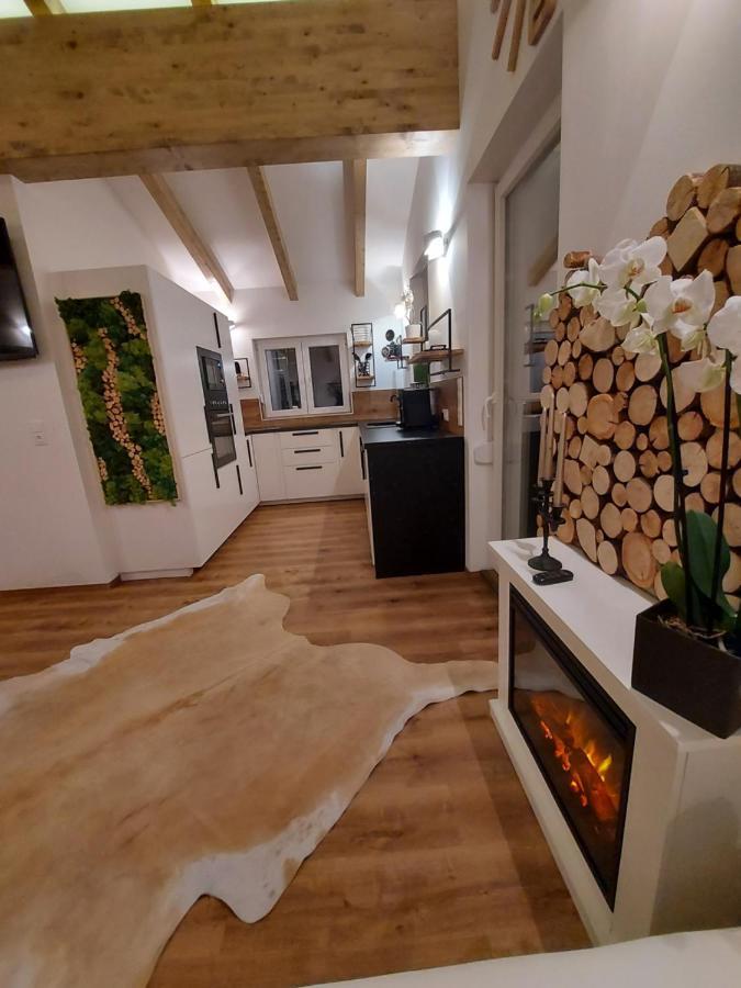 Auszeit Steiraland Penthouse 9 Mit Grossen Balkon Und Parkplatz Apartment Leoben  Luaran gambar