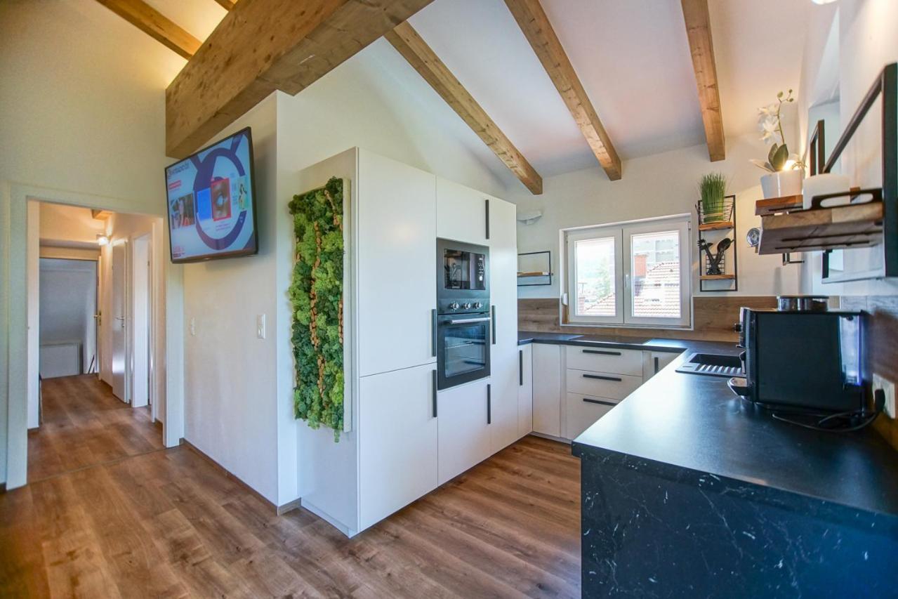 Auszeit Steiraland Penthouse 9 Mit Grossen Balkon Und Parkplatz Apartment Leoben  Luaran gambar